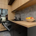 Factory Estate Praga Kotsisa By Renters *