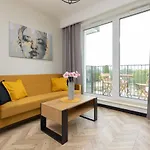 Apartmán Factory Estate Praga Kotsisa By Renters Varšava