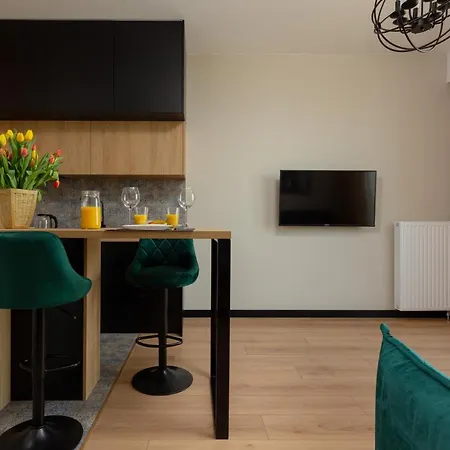 Апартаменты Factory Estate Praga Kotsisa By Renters Варшава