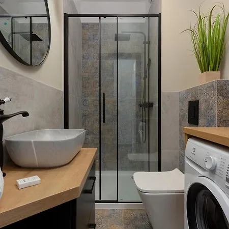 Factory Estate Praga Kotsisa By Renters