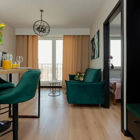 Factory Estate Praga Kotsisa By Renters Apartamento *