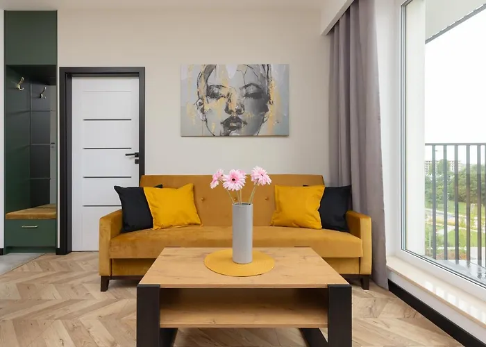 Factory Estate Praga Kotsisa By Renters * Warsaw