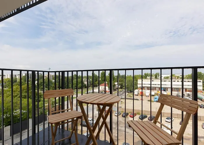 Apartment Factory Estate Praga Kotsisa By Renters Warsaw