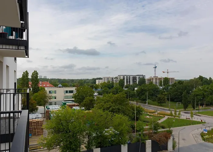 Apartment Factory Estate Praga Kotsisa By Renters *