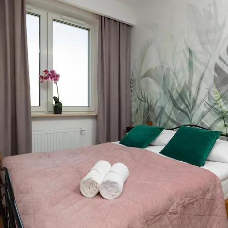 Factory Estate Praga Kotsisa By Renters Appartamento Varsavia